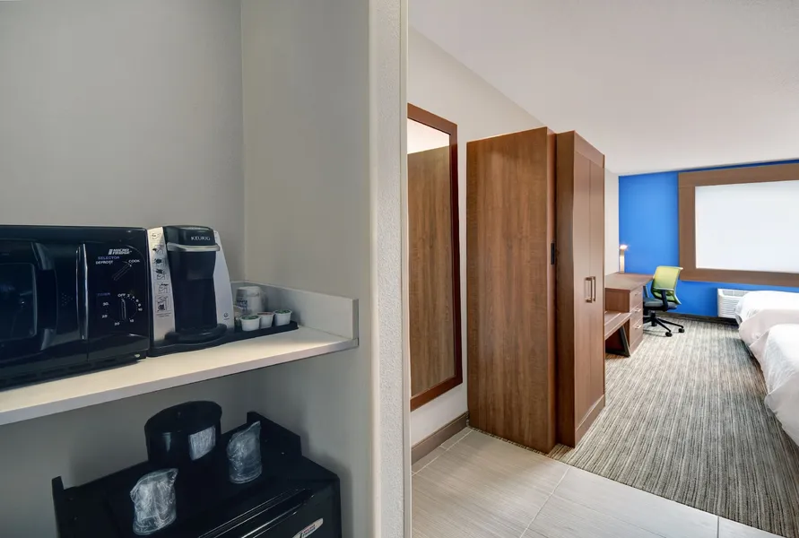 Holiday Inn Express Marshall by IHG hotel detail image 6