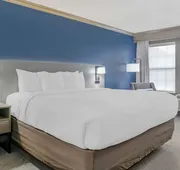 Comfort Inn Plainwell hotel detail image 5