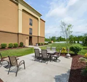 Hampton Inn Utica hotel detail image 4