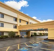 La Quinta Inn by Wyndham Auburn Worcester hotel detail image 5