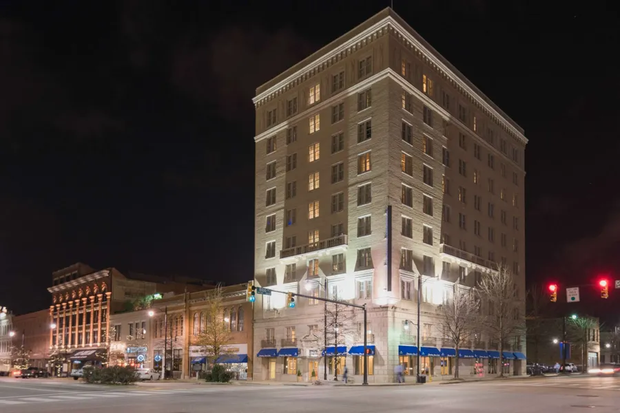 Hampton Inn & Suites Montgomery-Downtown hotel detail image 2