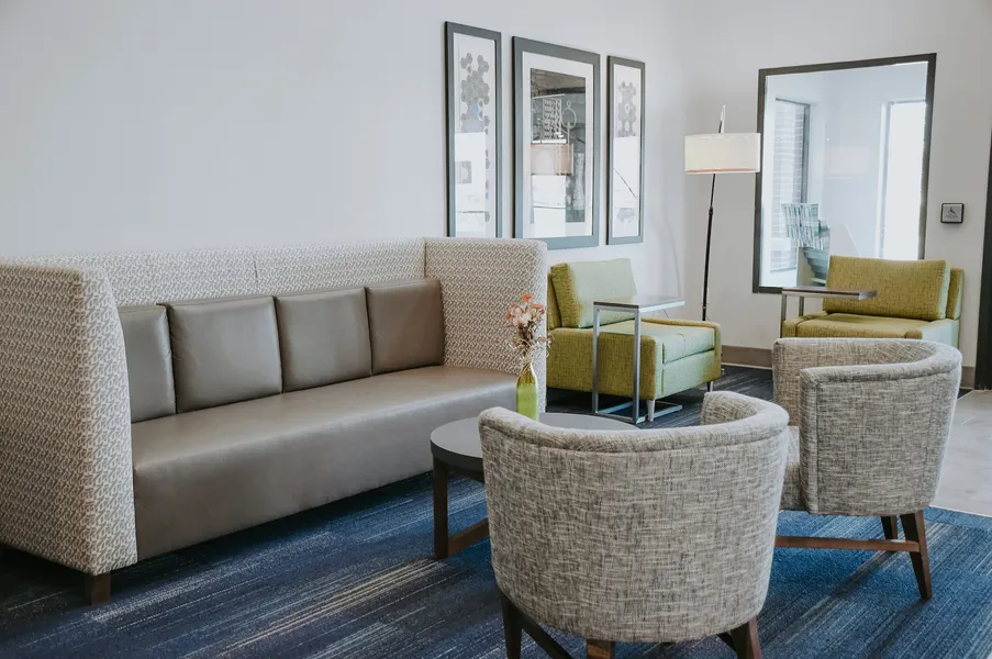 Holiday Inn Express & Suites South - Lincoln by IHG hotel detail image 6