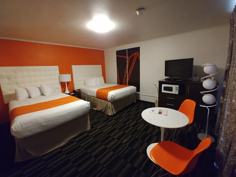 Howard Johnson by Wyndham Modesto Ceres hotel detail image 6