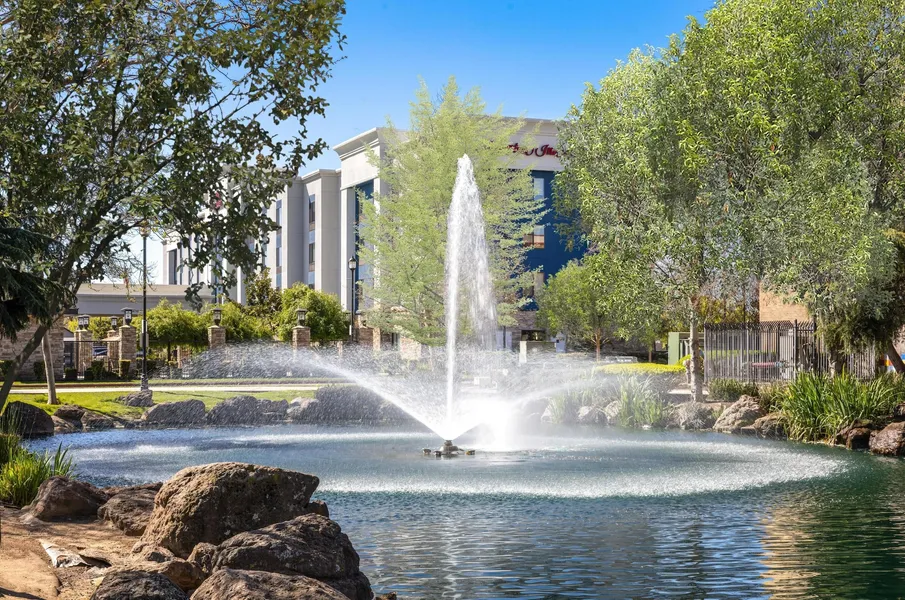 Hampton Inn & Suites Manteca hotel detail image 2