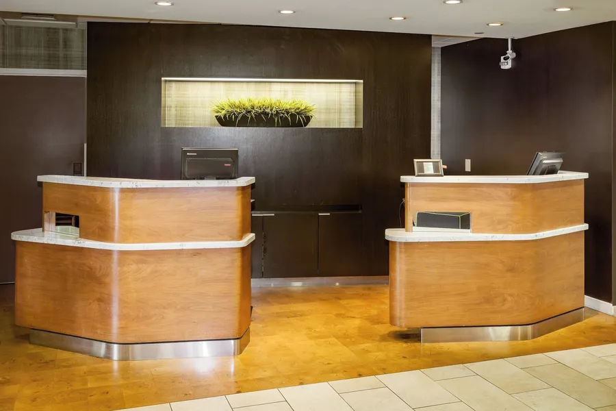 Courtyard by Marriott Stockton hotel detail image 2