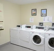 MainStay Suites Dubuque at Hwy 20 hotel detail image 7