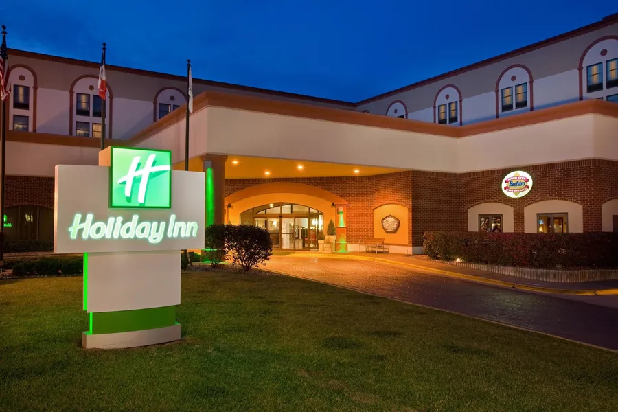 Holiday Inn Dubuque/Galena by IHG hotel detail image 2