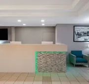 Super 8 by Wyndham Ottawa hotel detail image 4