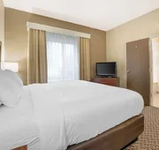 Comfort Inn & Suites Johnstown - Richland Town Center hotel detail image 7
