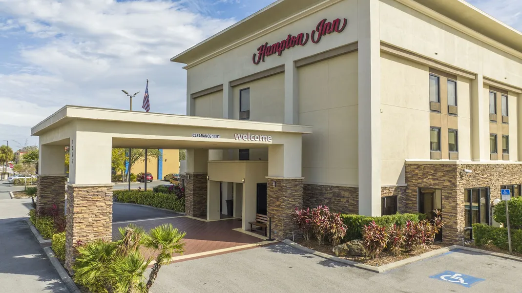 Hampton Inn Spring Hill hotel detail image 2