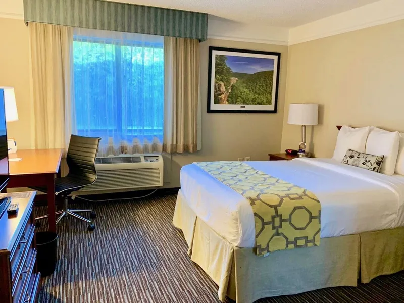 Baymont by Wyndham Texarkana hotel detail image 6