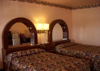 Executive Royal Inn Clewiston hotel thumbnail 3
