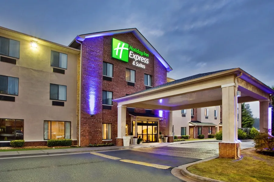Holiday Inn Express & Suites Buford NE - Lake Lanier by IHG hotel detail image 2