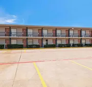 Econo Lodge Texarkana I-30 hotel detail image 4