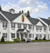 Quality Inn & Suites Downtown hotel thumbnail 6