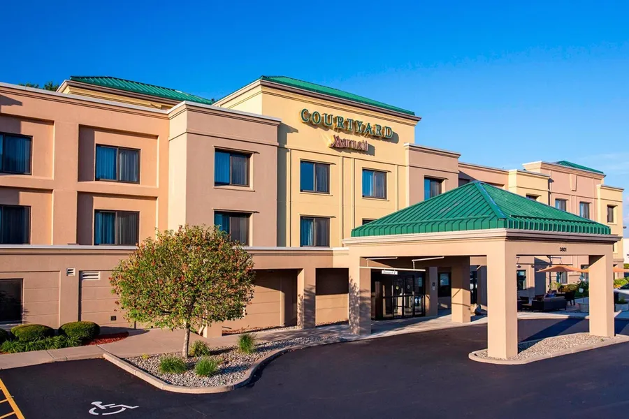 Courtyard Marriott Binghamton hotel detail image 2