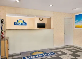 Days Inn by Wyndham Auburn/Finger Lakes Region hotel thumbnail 4