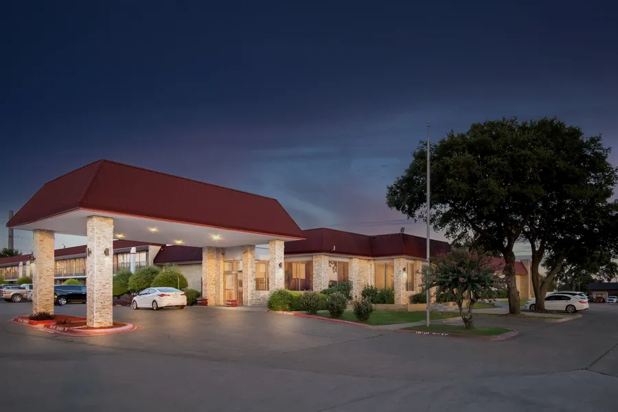 Red Roof Inn & Conference Center McKinney hotel detail image 6
