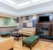 La Quinta Inn & Suites by Wyndham Ennis hotel detail image 5