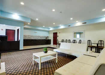 Best Way Inn Cleburne TX hotel thumbnail 3