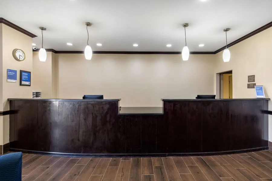 Comfort Inn & Suites Cedar Hill Duncanville hotel detail image 2