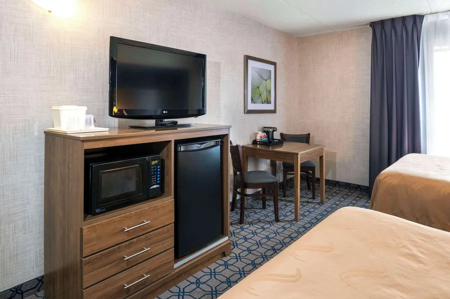 Quality Suites Whitby hotel detail image 2