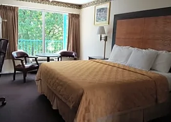 Ozarka Lodge Eureka Springs hotel thumbnail 2