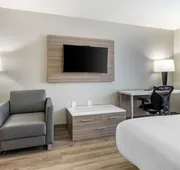Best Western Plus Vineyard Inn hotel detail image 7