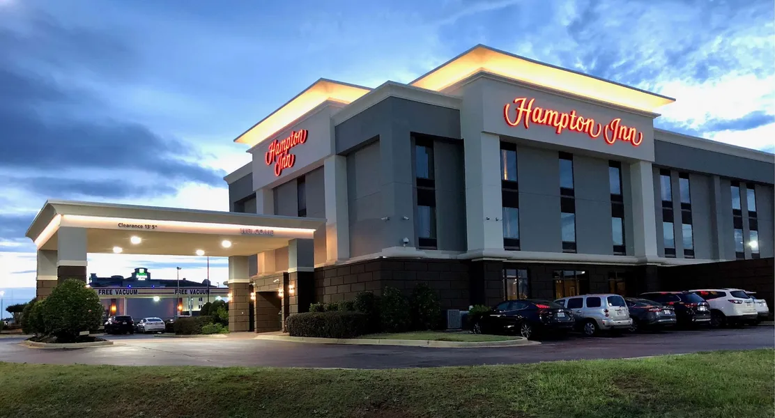 Hampton Inn Warner Robins hotel detail image 2
