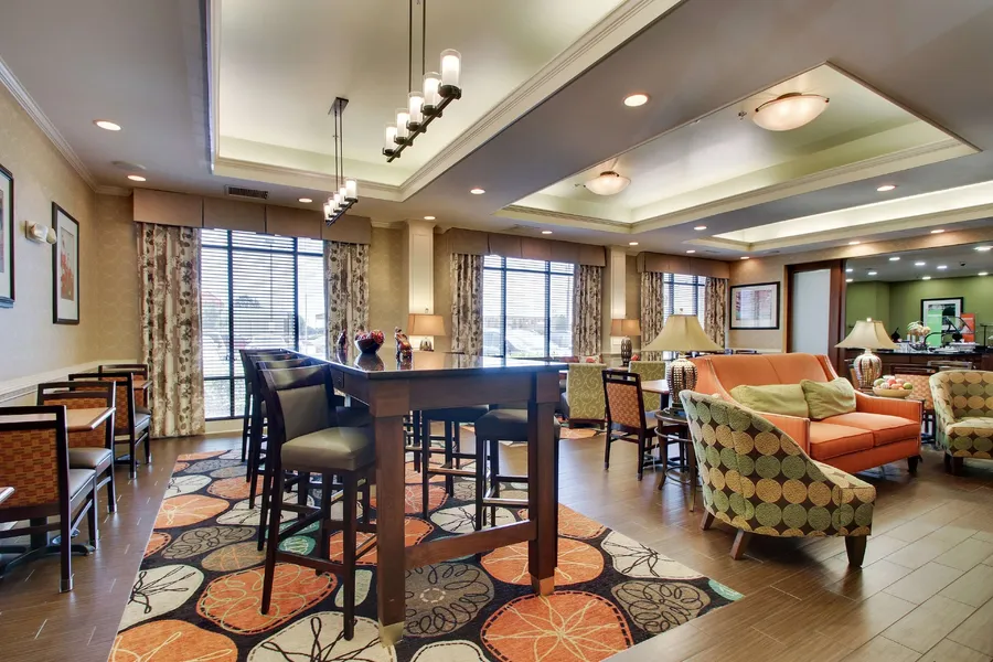 Hampton Inn Warner Robins hotel detail image 6