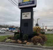 Days Inn by Wyndham Winchester hotel detail image 4
