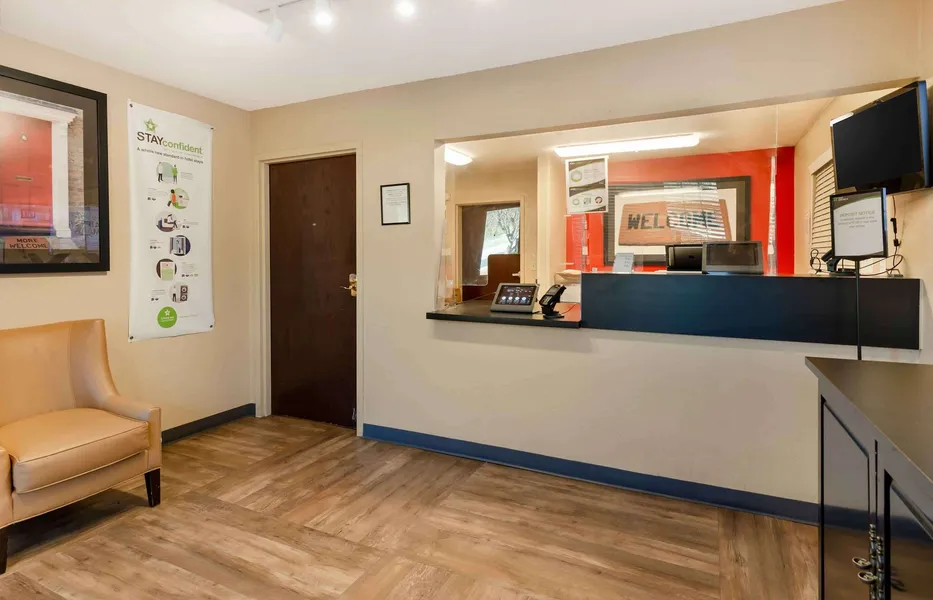 Extended Stay America Select Suites Roanoke Airport hotel detail image 6