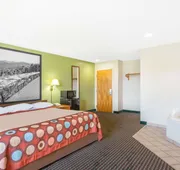 Super 8 by Wyndham Bedford hotel detail image 4
