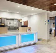 Holiday Inn Express & Suites Salem by IHG hotel detail image 4