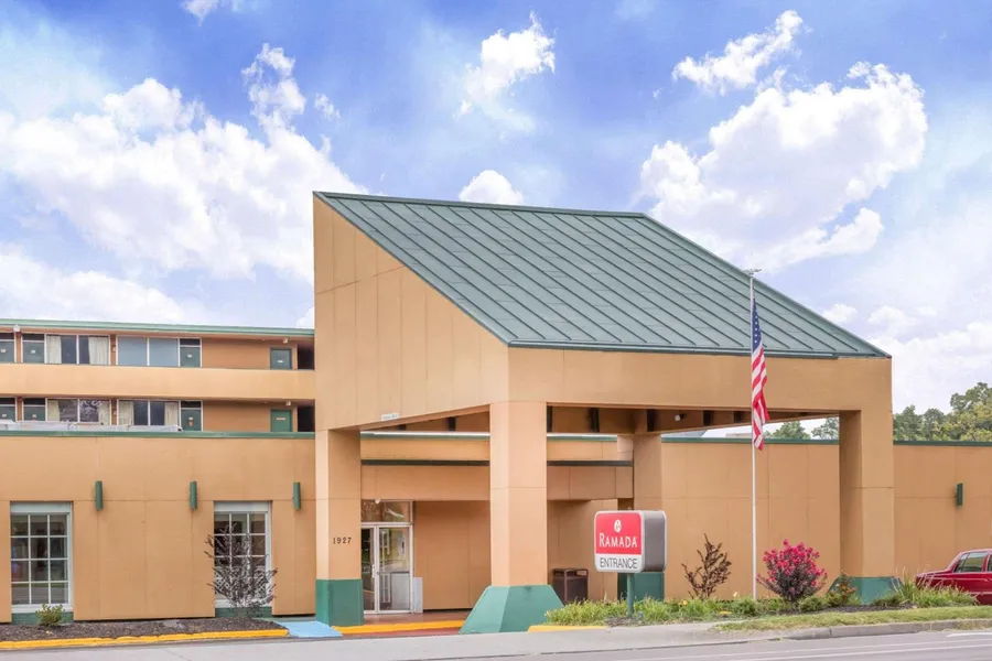 Ramada by Wyndham Roanoke hotel detail image 2