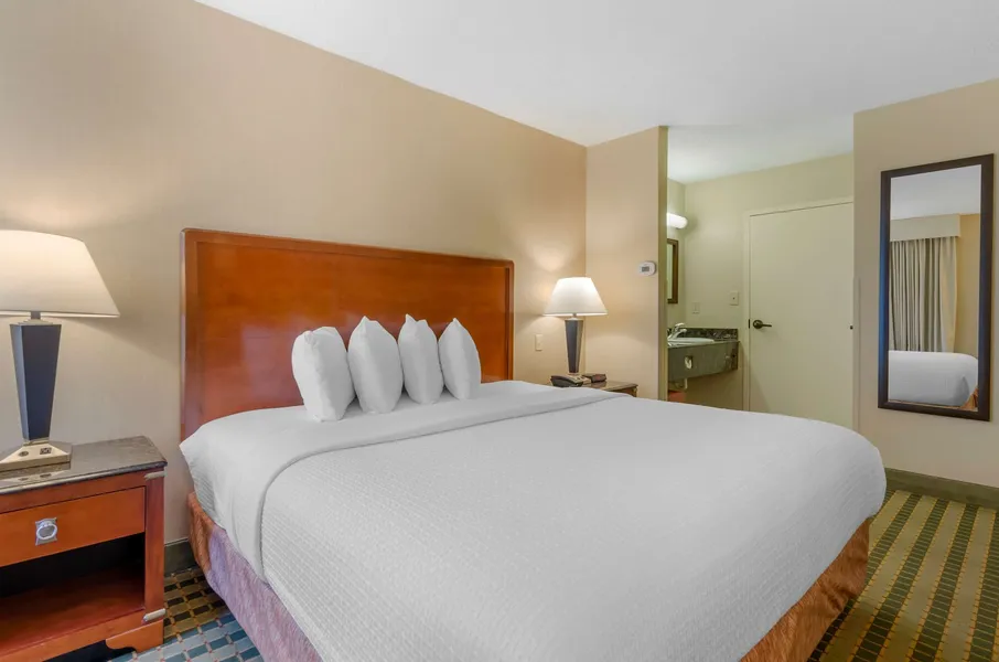Best Western North Roanoke hotel detail image 6