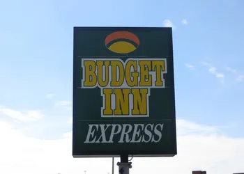 Budget Inn Express Bismarck hotel thumbnail 2