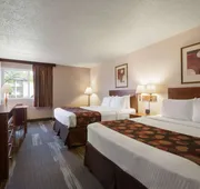 Ramada by Wyndham Bismarck hotel detail image 7