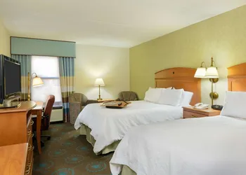 Hampton Inn By Hilton Mt. Vernon hotel thumbnail 8