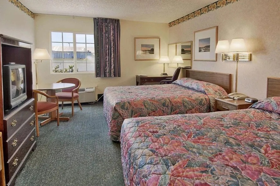 Days Inn by Wyndham Mount Vernon hotel detail image 6