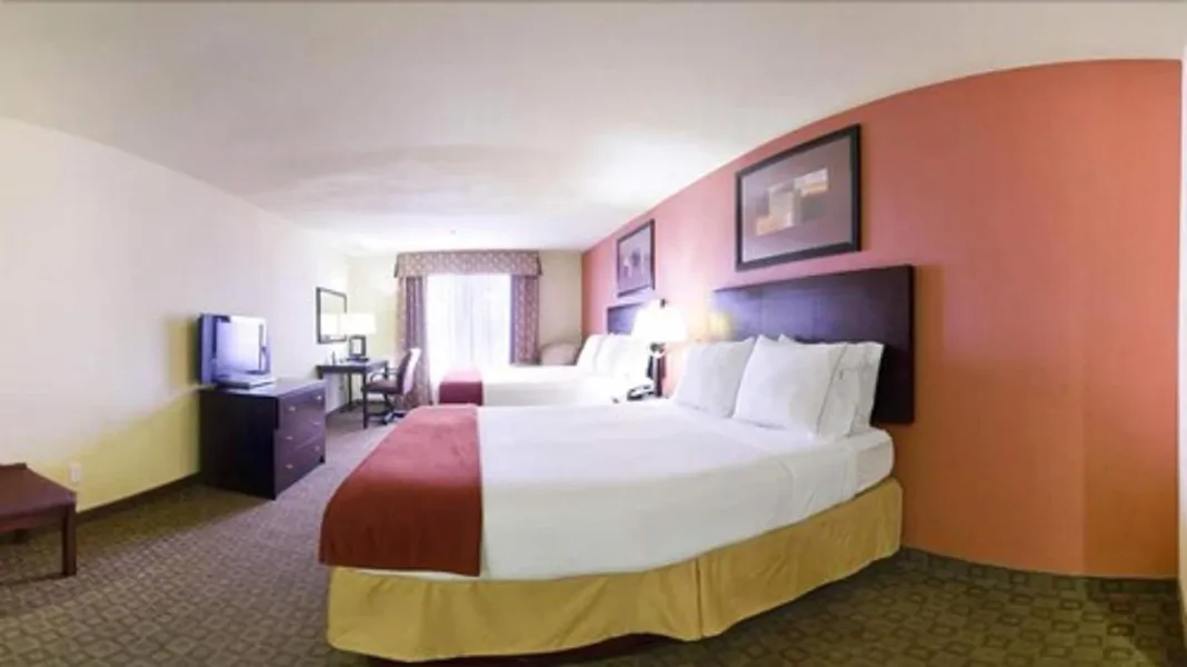 Holiday Inn Express & Suites Alexandria by IHG hotel detail image 6