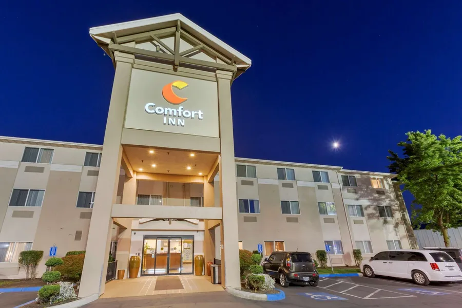 Comfort Inn South hotel detail image 2