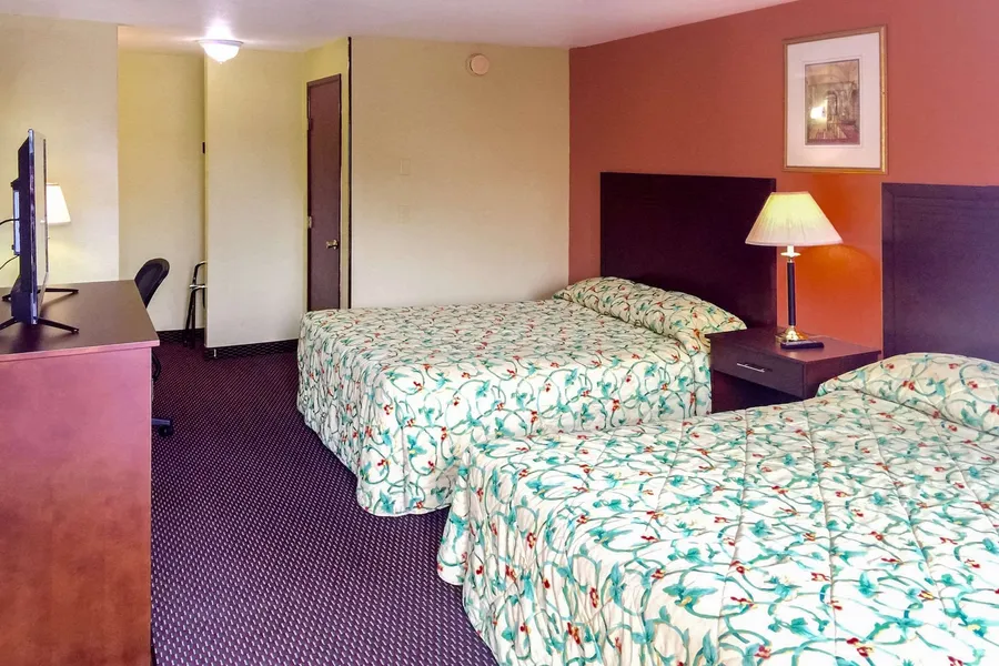 Rodeway Inn Willamette River hotel detail image 6