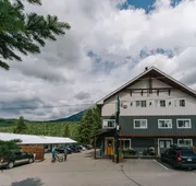 Snow Valley Lodging hotel detail image 4