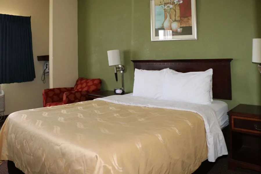 Quality Inn Evansville Eastland Area hotel detail image 6