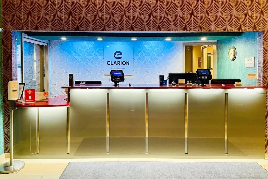 Clarion Inn & Suites Evansville Eastland Area hotel detail image 2