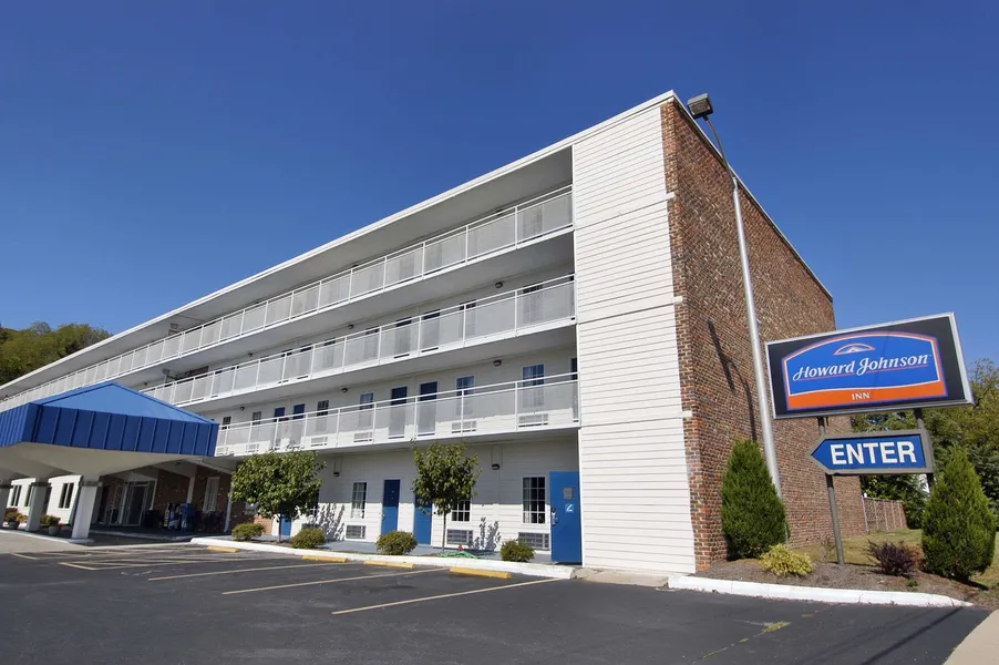 Howard Johnson by Wyndham Staunton hotel detail image 2