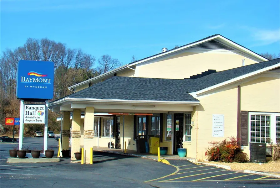 Baymont by Wyndham Front Royal Near Shenandoah National Park hotel detail image 2