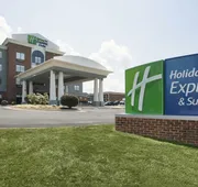 Holiday Inn Express Hotel & Suites Culpeper by IHG hotel detail image 4