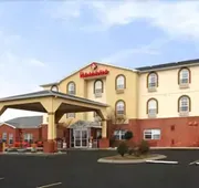 Ramada by Wyndham Elizabethtown hotel detail image 3